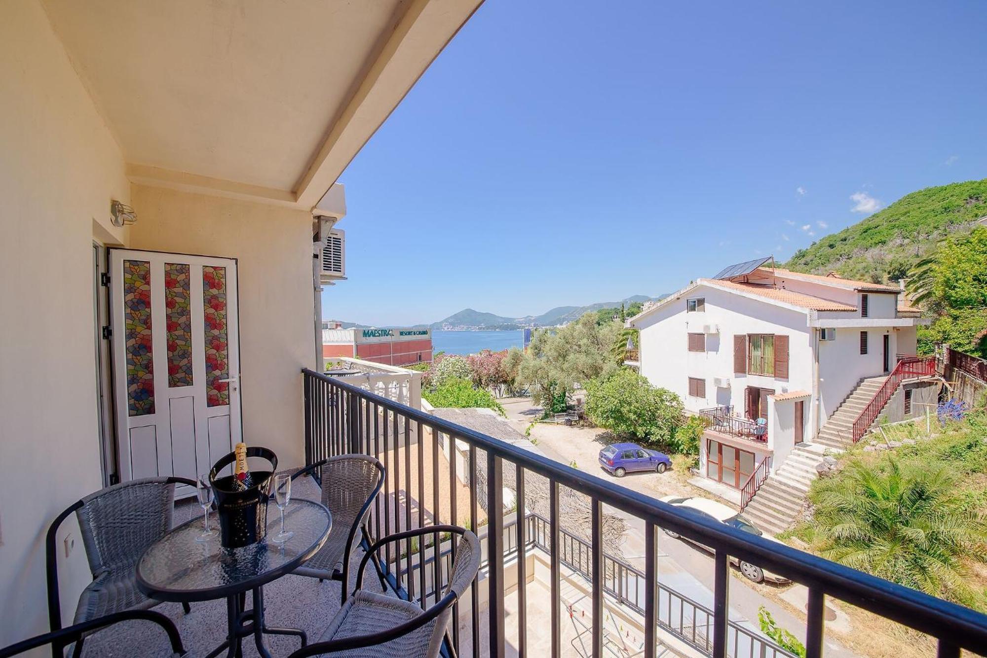 Guest House Przno Bay Sveti Stefan Δωμάτιο φωτογραφία