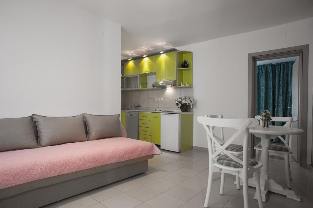 Guest House Przno Bay Sveti Stefan Εξωτερικό φωτογραφία